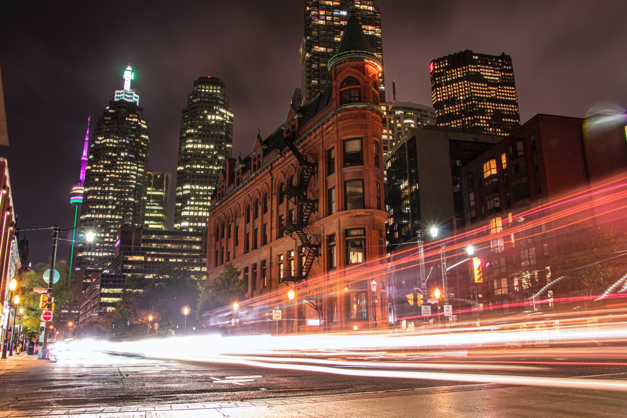 Wellington Road at Night.